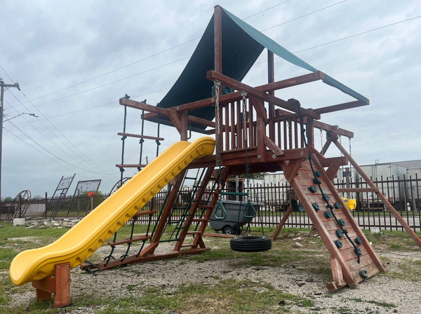 Used Swing Set - Won't Last | FREE Local Install & Gallon of Stain