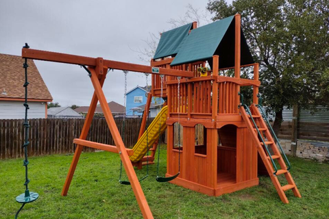 Turbo Deluxe Fort with Sky Loft & Playhouse